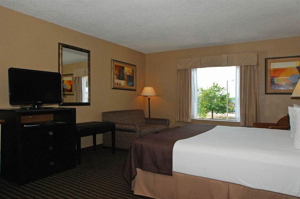 Western Hotel Lumberton