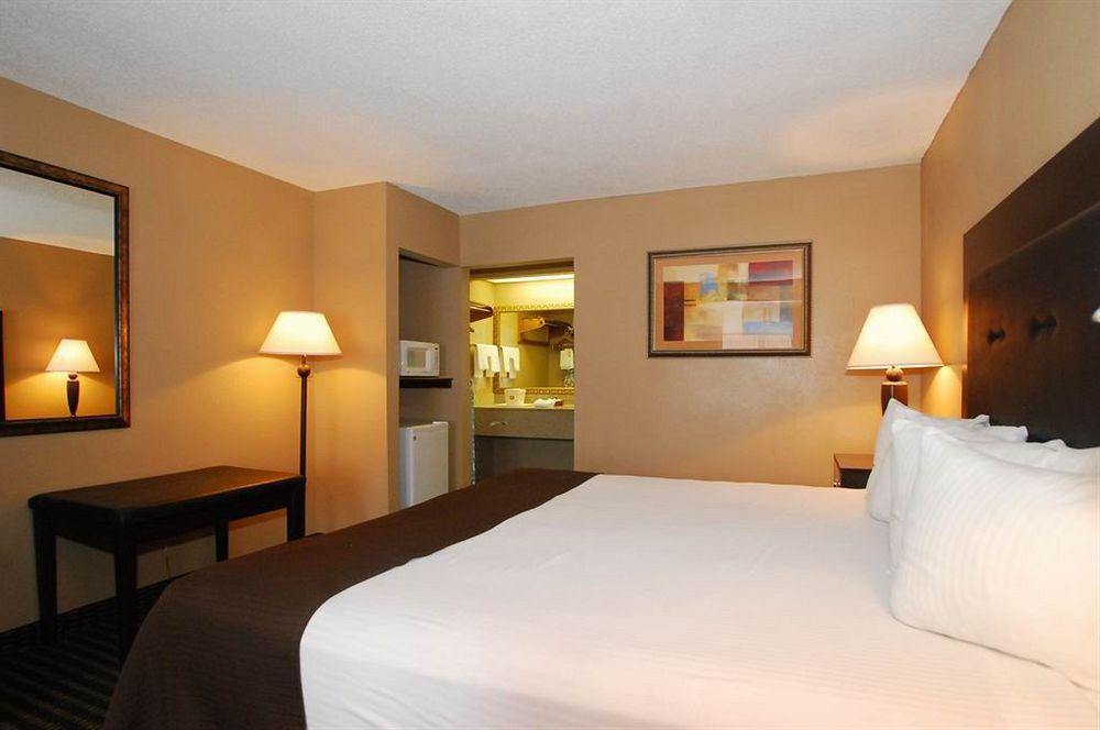 Western Hotel 3*